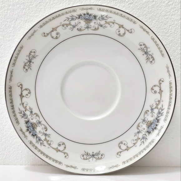 Diane by Fine China of Japan Blue Flower Scrolls - Set of 3 Footed Cups+Saucer - Picture 10 of 16